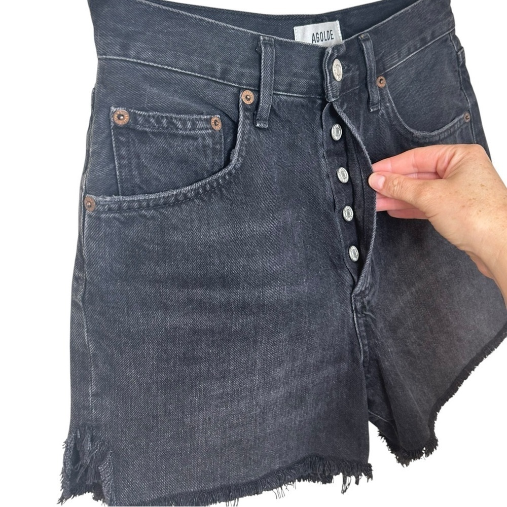 Agolde - Women’s ‘Dee’ High-Rise, Distressed, Frayed Shorts - Black, Size 25 - Picture 9 of 13